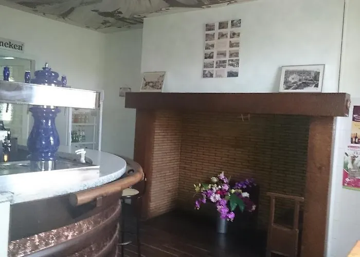 Hotel De L'europe 2*