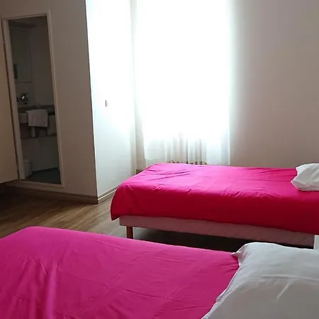 Hotel De L'europe 2*